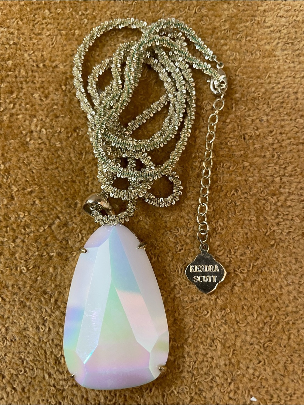 Kendra Scott Sandra Iridescent White Pendant Necklace